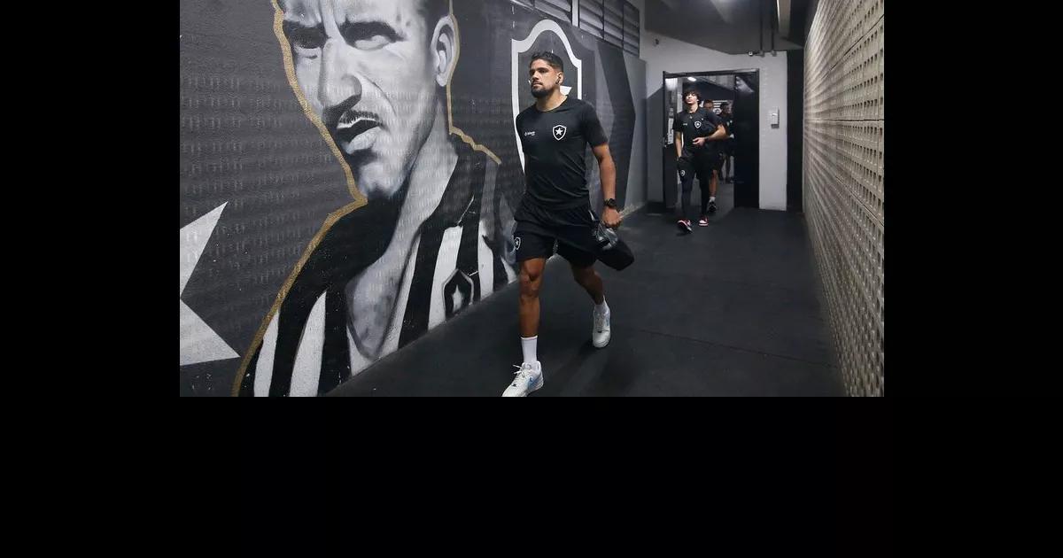 Daniel Borges desfalca Botafogo na viagem para Londres