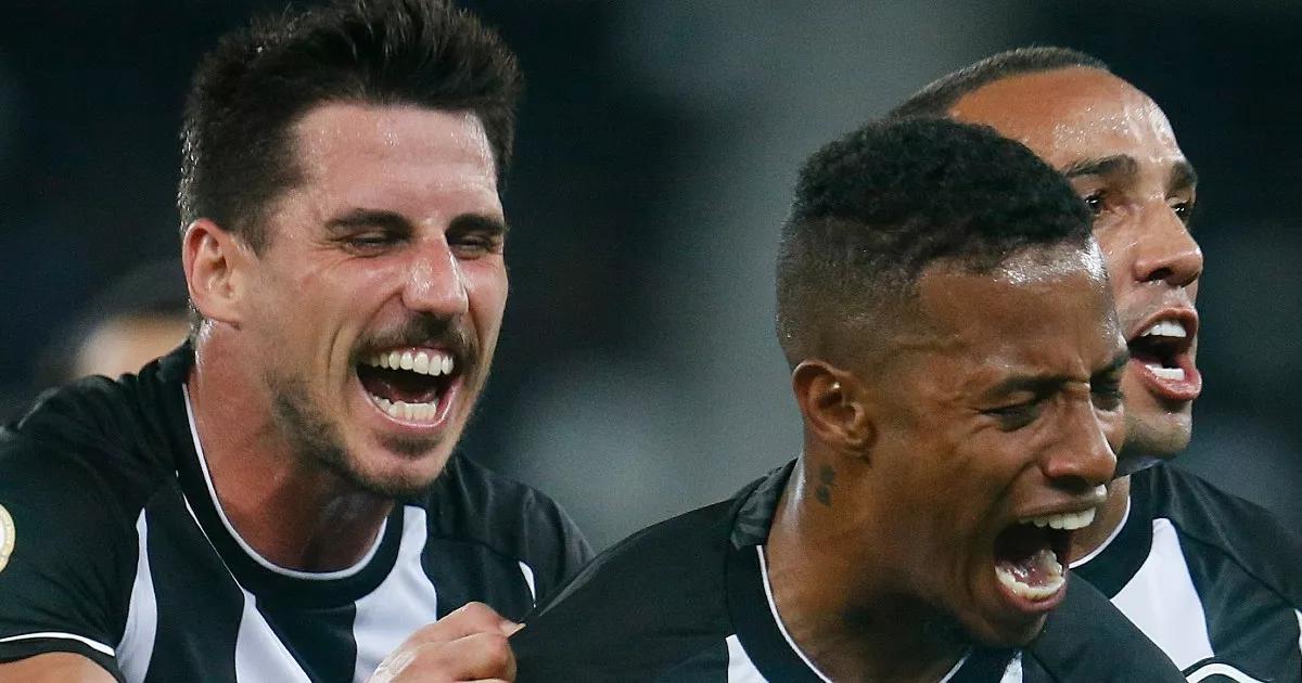 Botafogo enfrenta o Cuiabá mirando vaga na Libertadores 2023