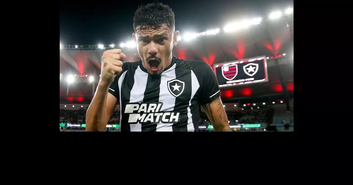 Tiquinho vai pro jogo! Veja mais informações de Botafogo x Flamengo