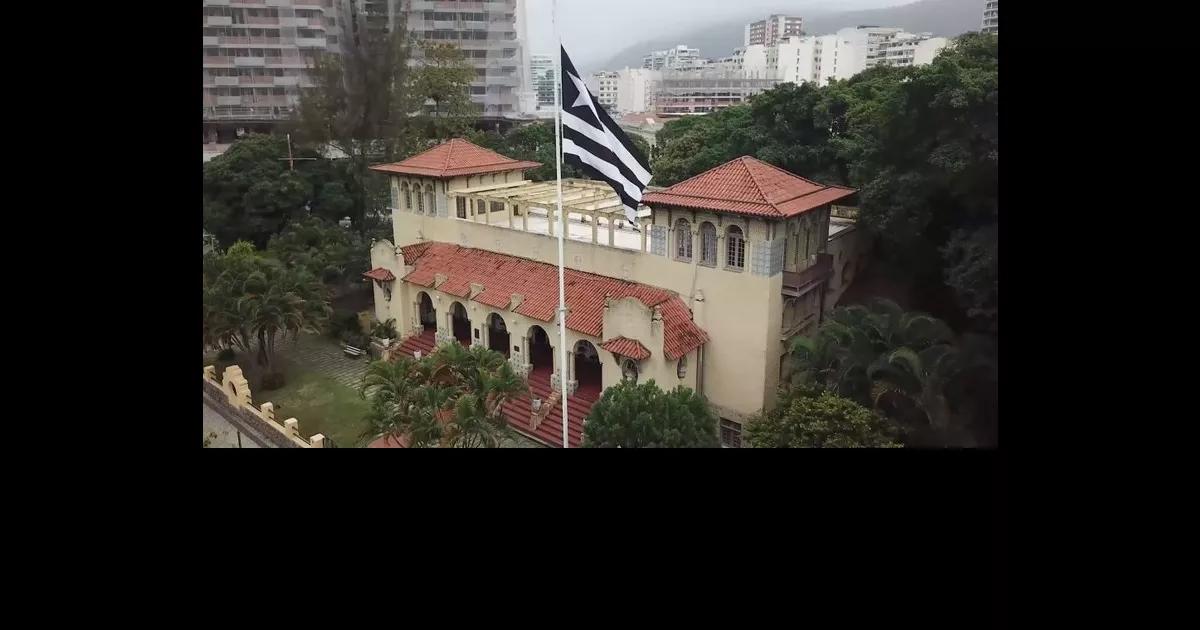 Reforma Estatutária do Botafogo: Propostas para uma Nova Era Política no Clube