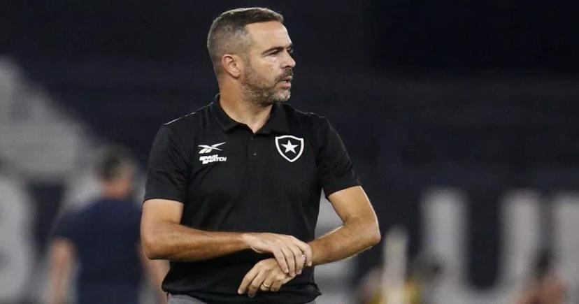 Artur Jorge Reflete Sobre o Calendário do Futebol Brasileiro Após Vitórias do Botafogo