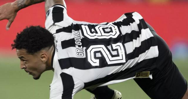 destaque na Botafogo em alta: Gregore, Almada e o sonho de títulos!